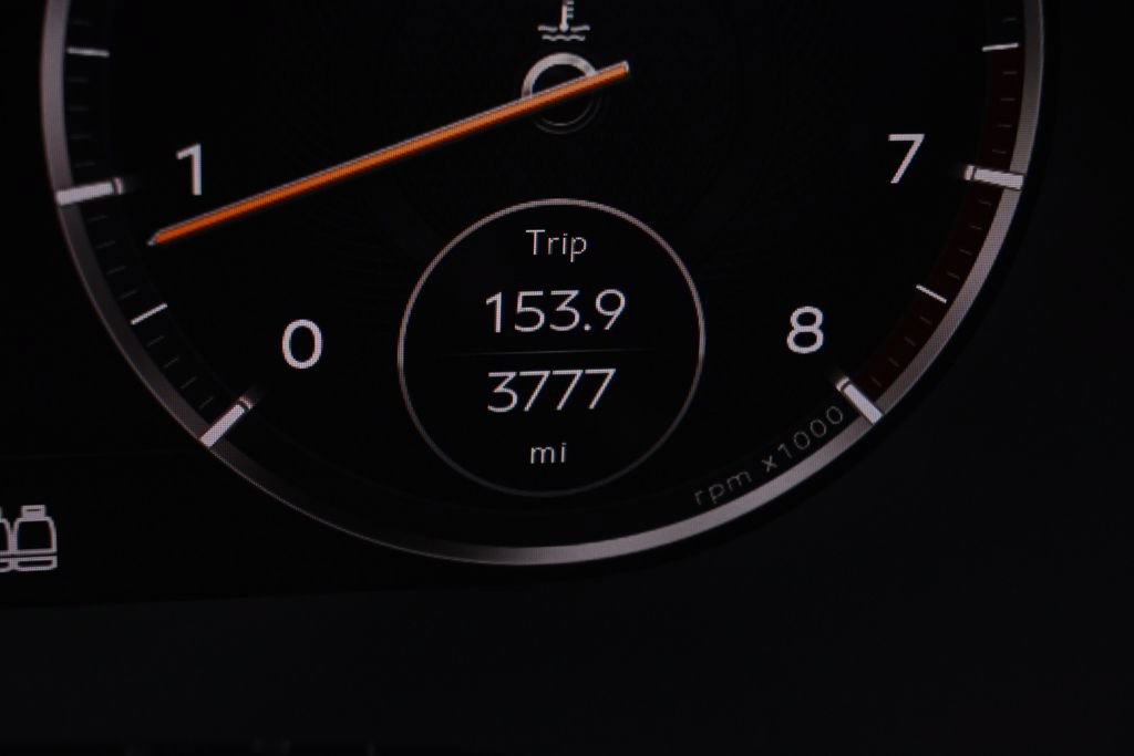 Used 2024 Bentley Continental GT AWD/4WD image 32