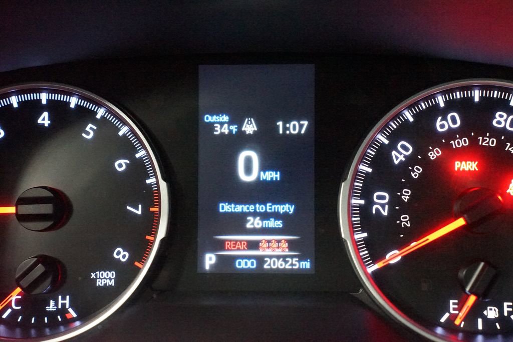 Certified 2022 Toyota RAV4 LE image 16