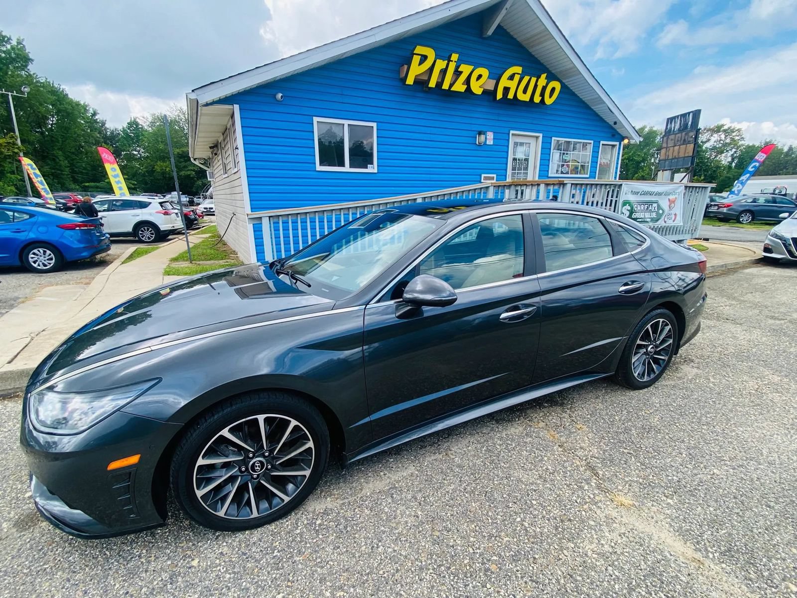 Used 2021 Hyundai Sonata Limited FWD image 2