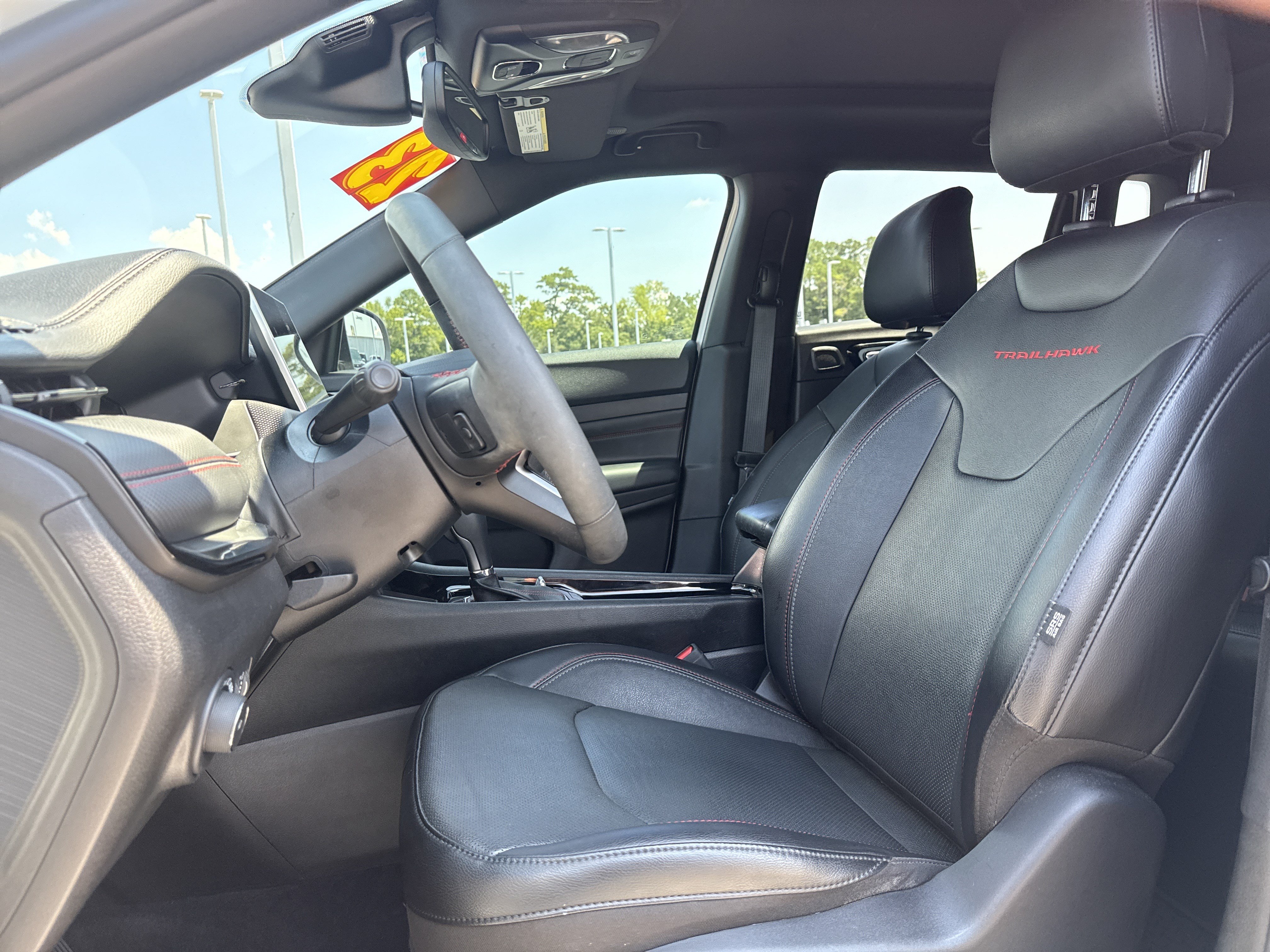 Used 2023 Jeep Compass Trailhawk w/ Trailhawk Elite Group AWD/4WD image 15