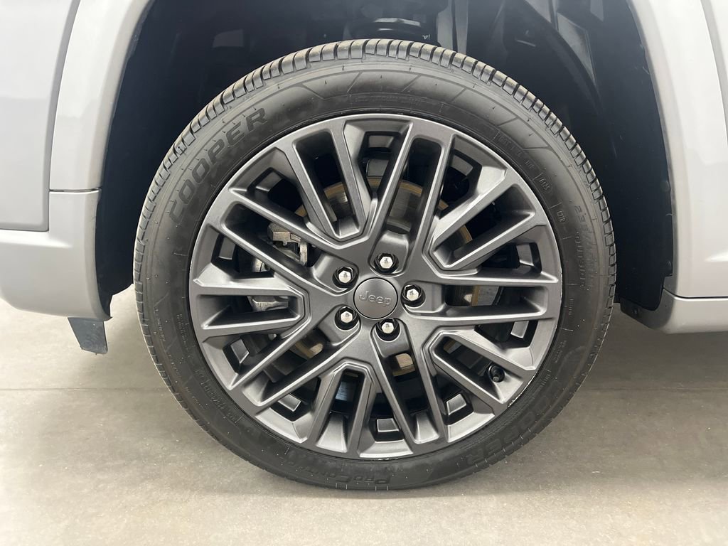 Used 2023 Jeep Compass High Altitude image 30