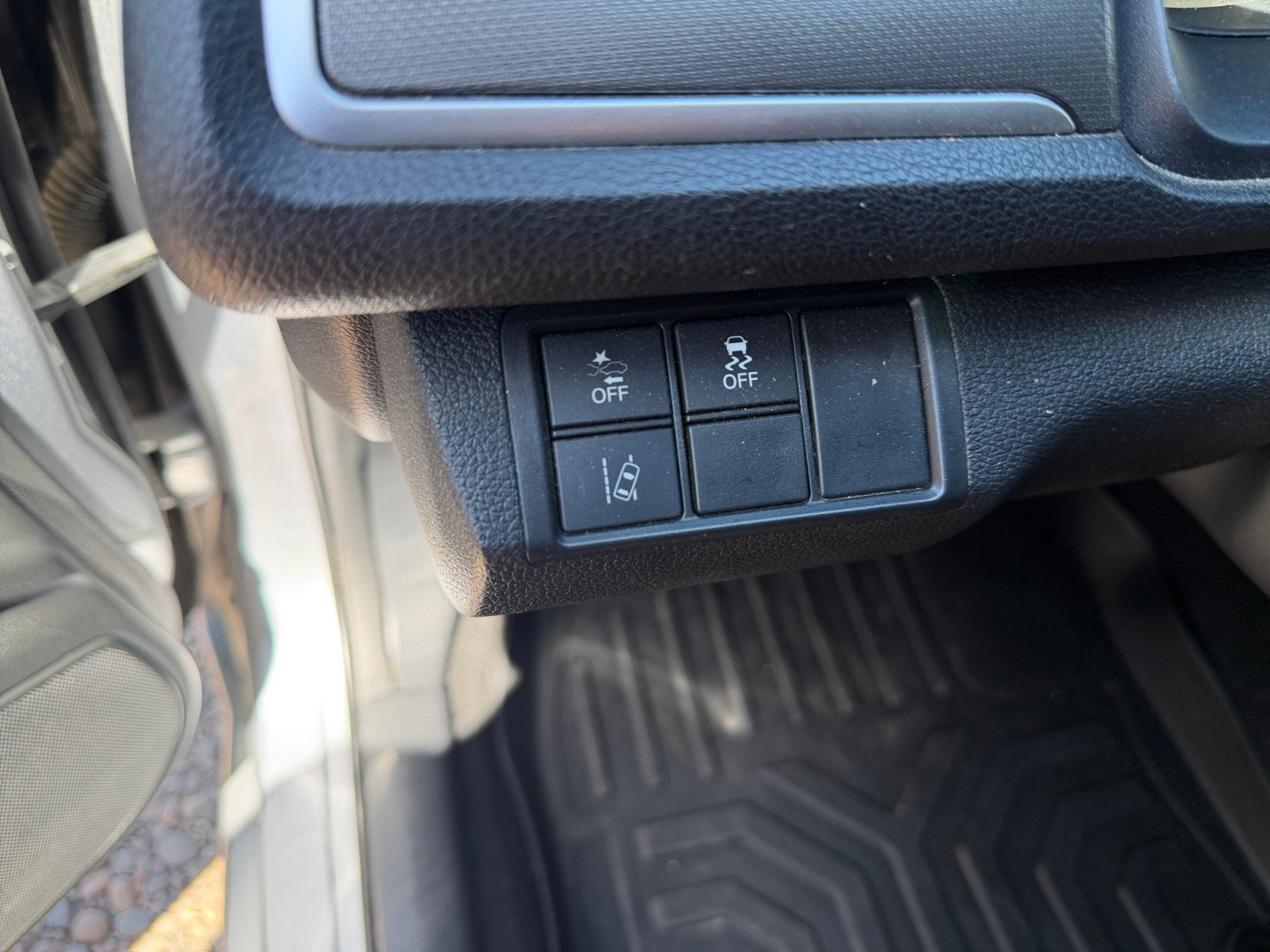 Used 2019 Honda Civic LX image 31