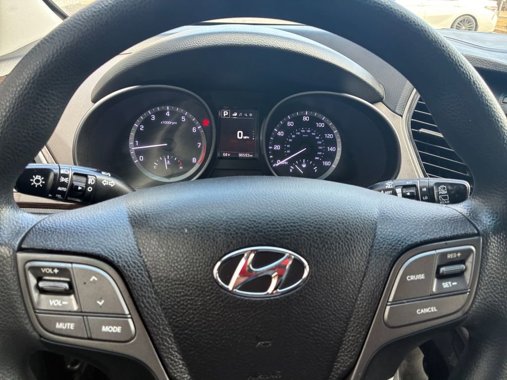 Used 2018 Hyundai Santa Fe Sport w/ 2.4L Value Package 02 image 10