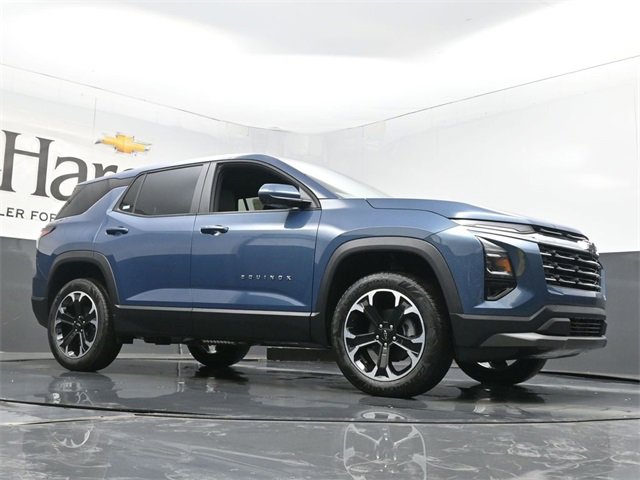 New 2026 Chevrolet Equinox LT image 2