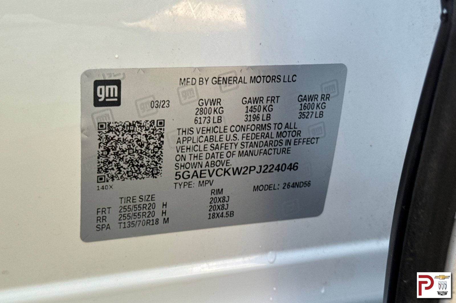 Certified 2023 Buick Enclave Avenir w/ Avenir Technology Package AWD/4WD image 38