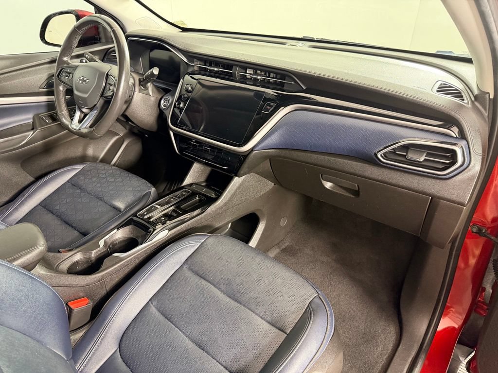 Used 2022 Chevrolet Bolt EUV Premier FWD image 33