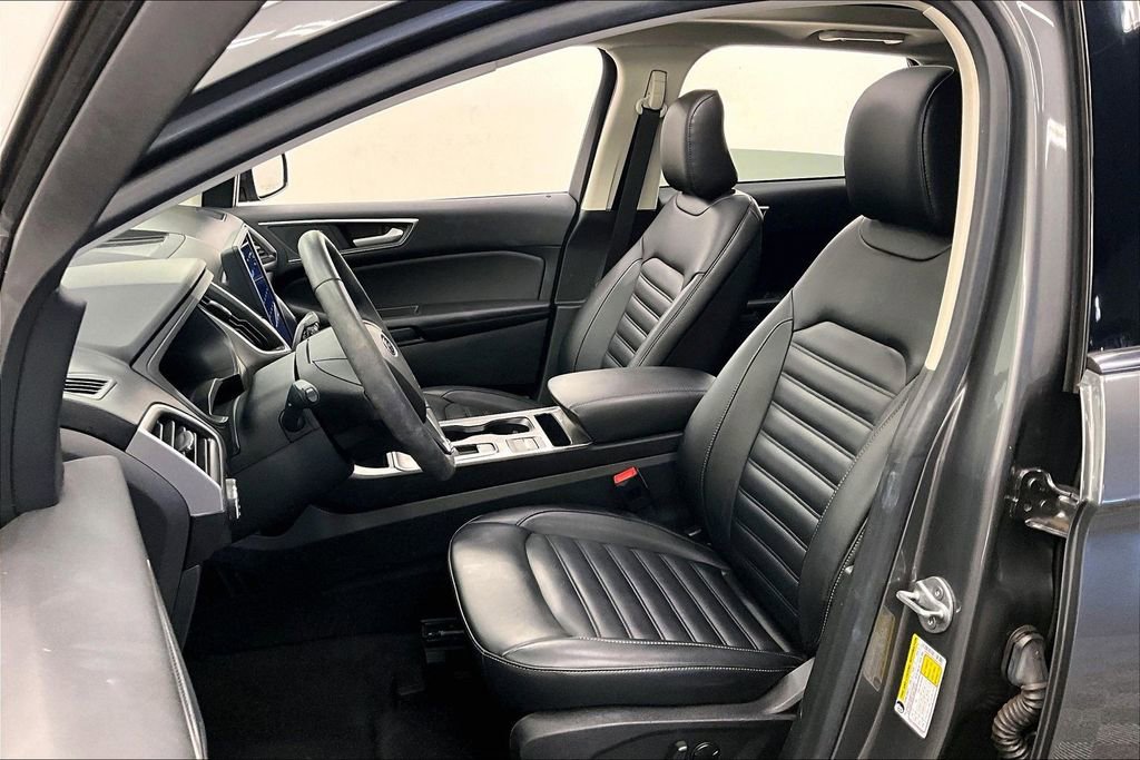 Used 2023 Ford Edge SEL w/ Convenience Package image 21