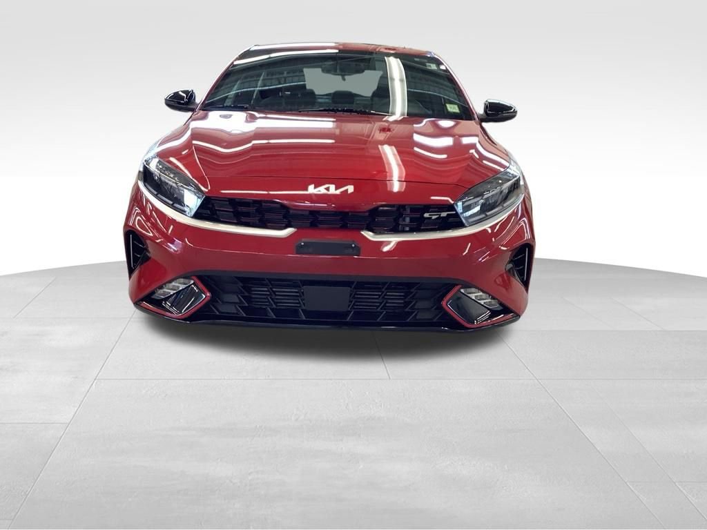 Certified 2023 Kia Forte GT w/ GT2 Package FWD image 6