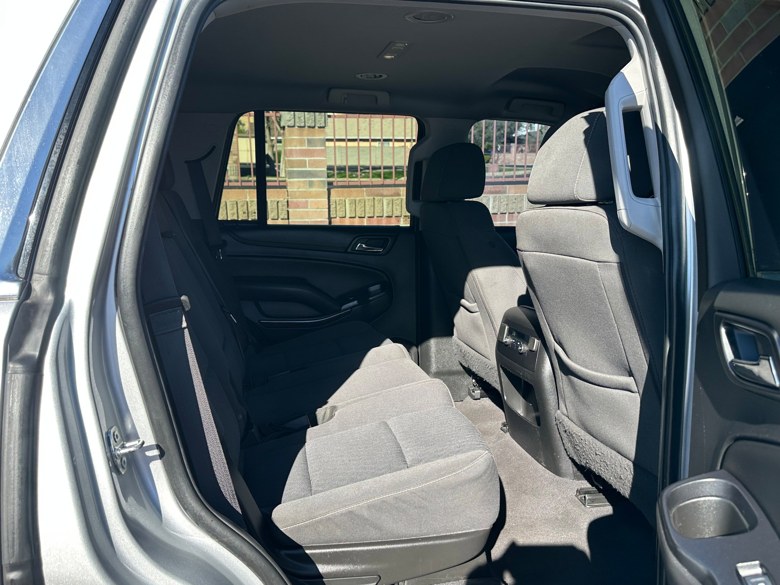 Used 2020 GMC Yukon SLE w/ Convenience Package RWD image 12