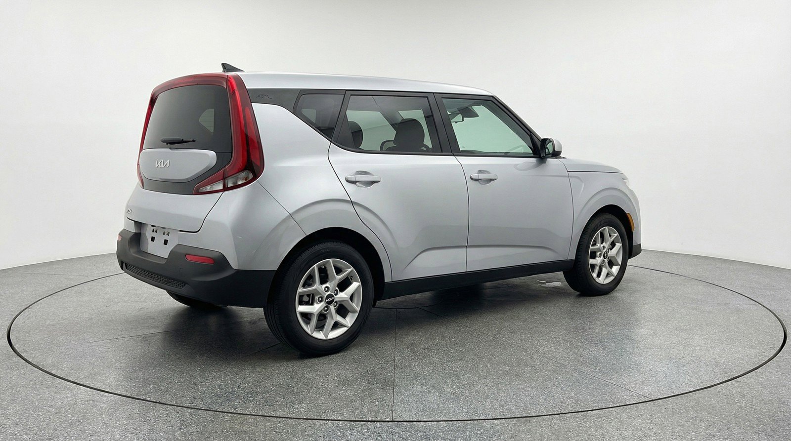 Used 2025 Kia Soul LX w/ LX Technology Package image 9