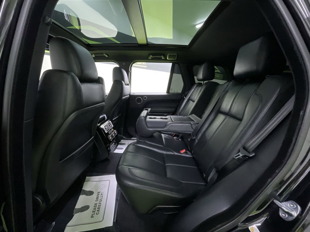 Used 2017 Land Rover Range Rover image 28