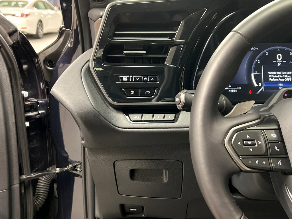 Used 2025 Lexus TX 350 AWD image 42