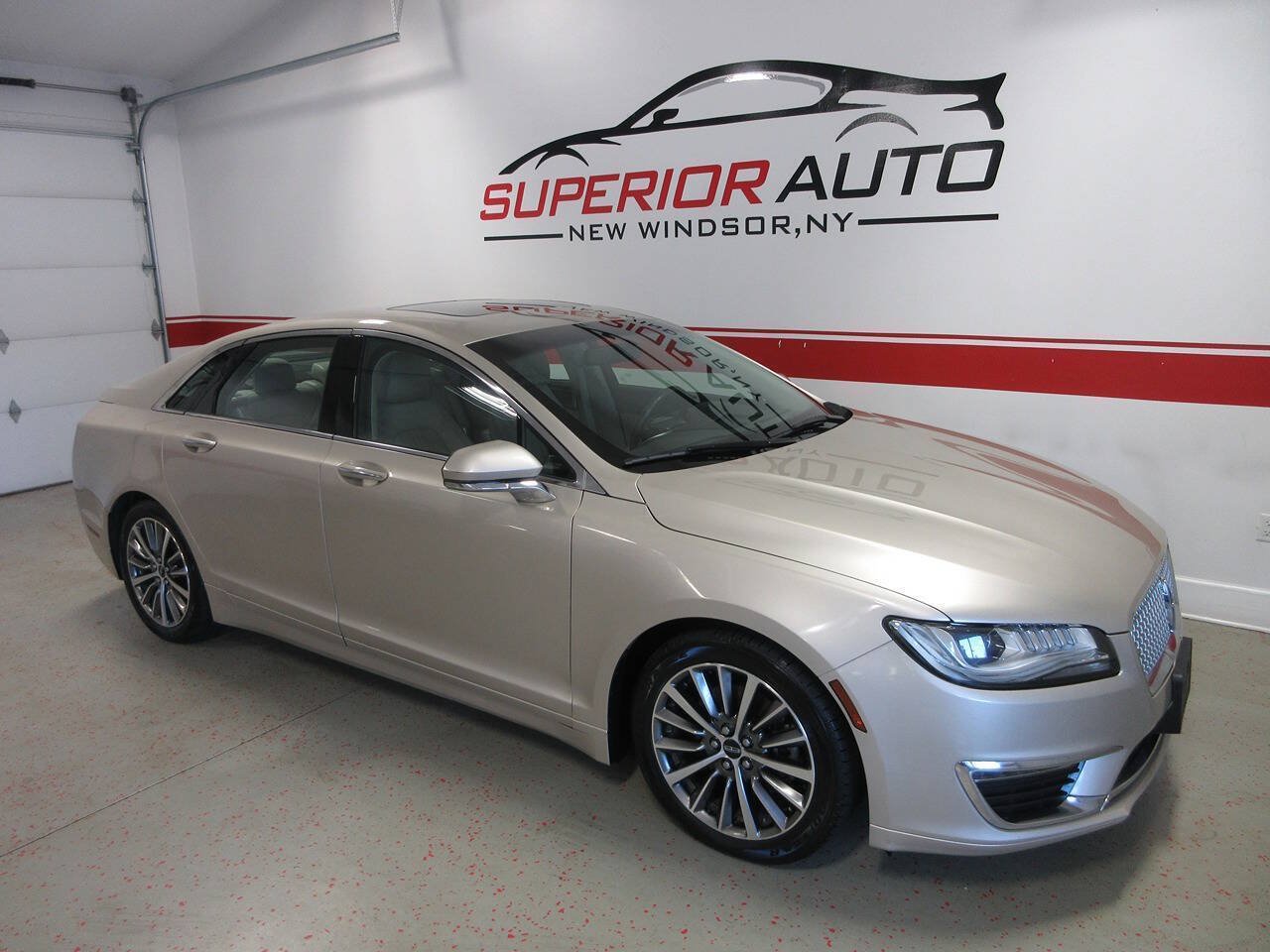 Used 2017 Lincoln MKZ Select AWD/4WD image 6