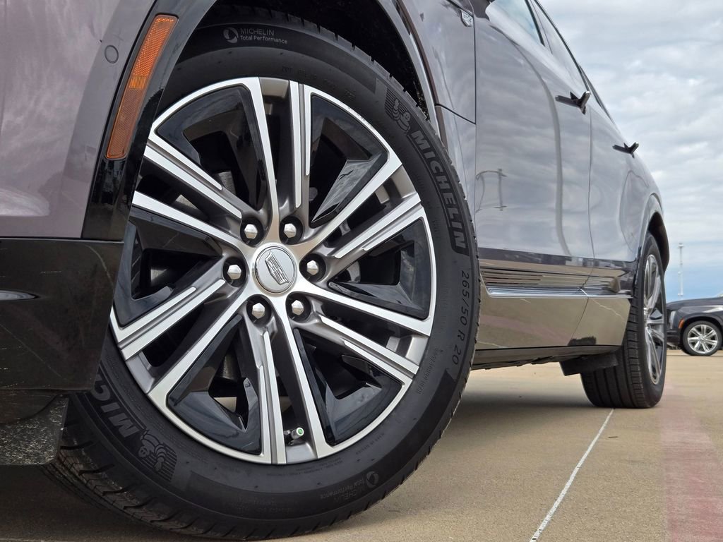 Certified 2024 Cadillac Lyriq Luxury image 8