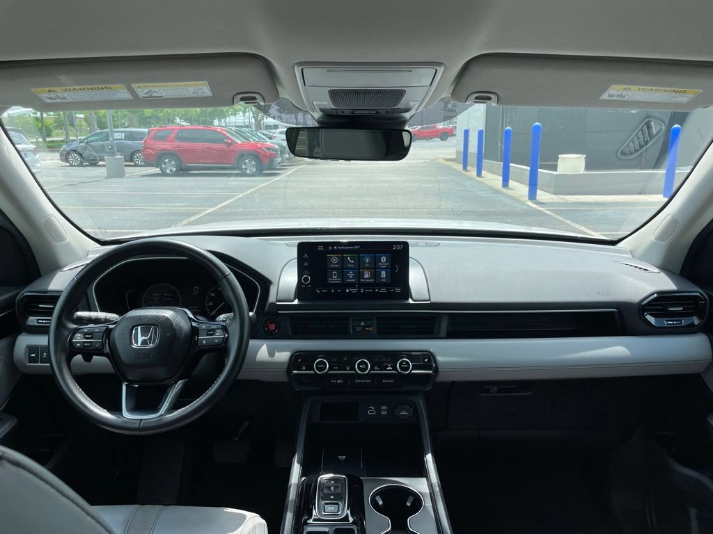 Certified 2025 Honda Pilot EX-L image 10