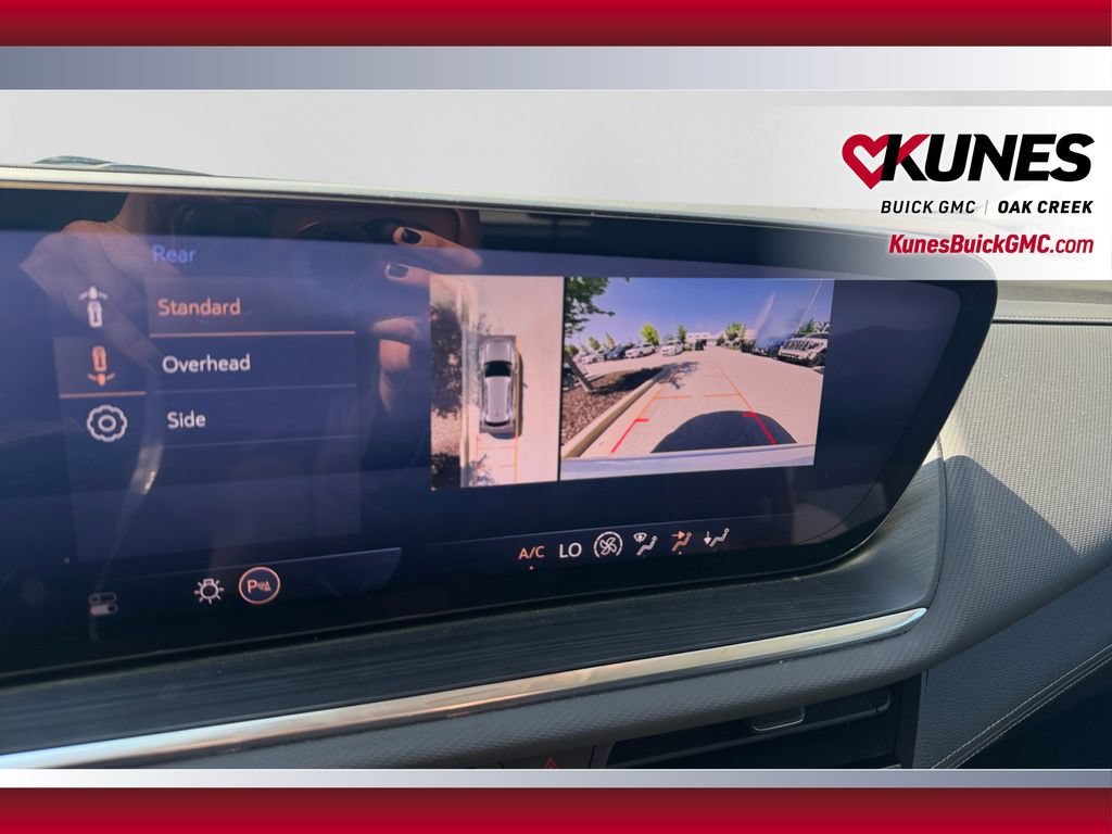 Used 2024 Buick Envision Preferred AWD/4WD image 27