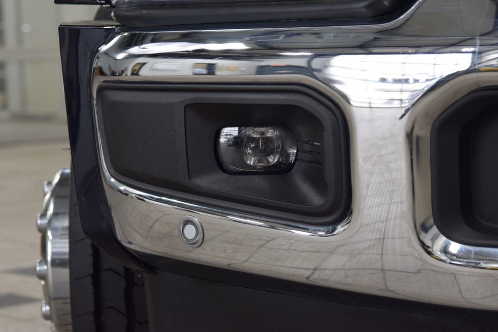 Used 2023 Ford F450 Lariat w/ Lariat Ultimate Package image 14