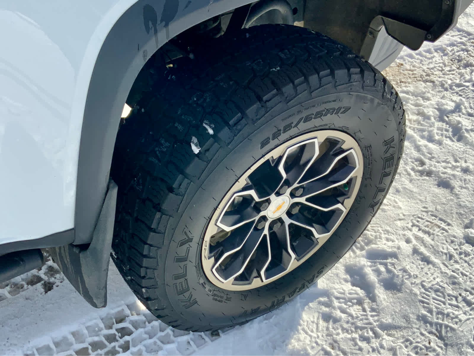 Used 2019 Chevrolet Colorado ZR2 image 17