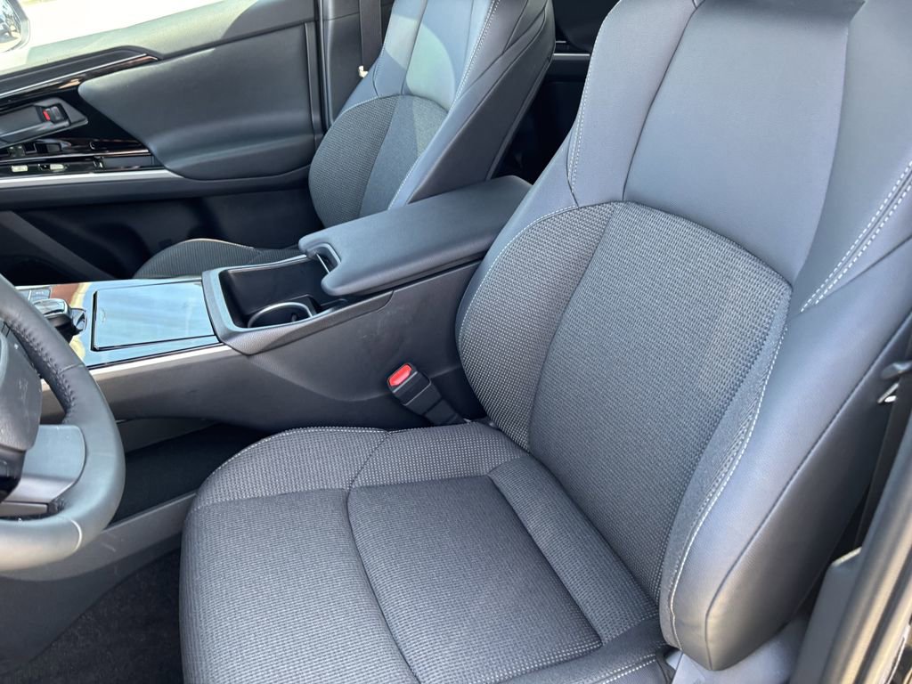 Used 2025 Toyota bZ4X FWD w/ Weather Package image 19