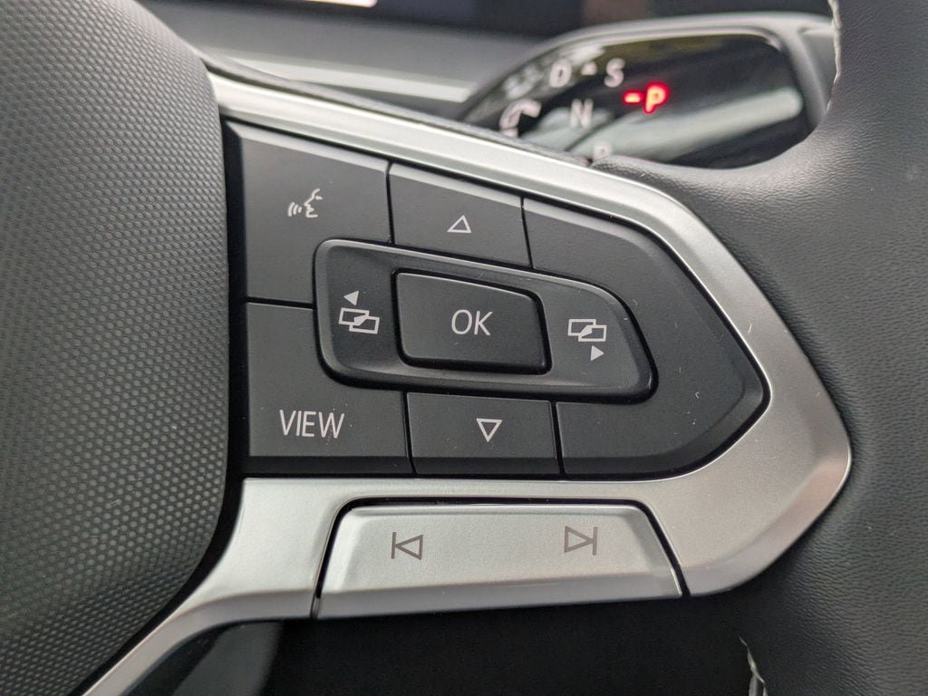 Certified 2025 Volkswagen Tiguan S FWD image 25
