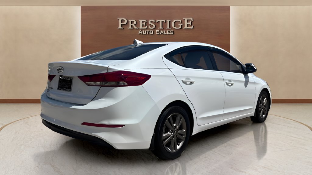 Used 2018 Hyundai Elantra SEL FWD image 45