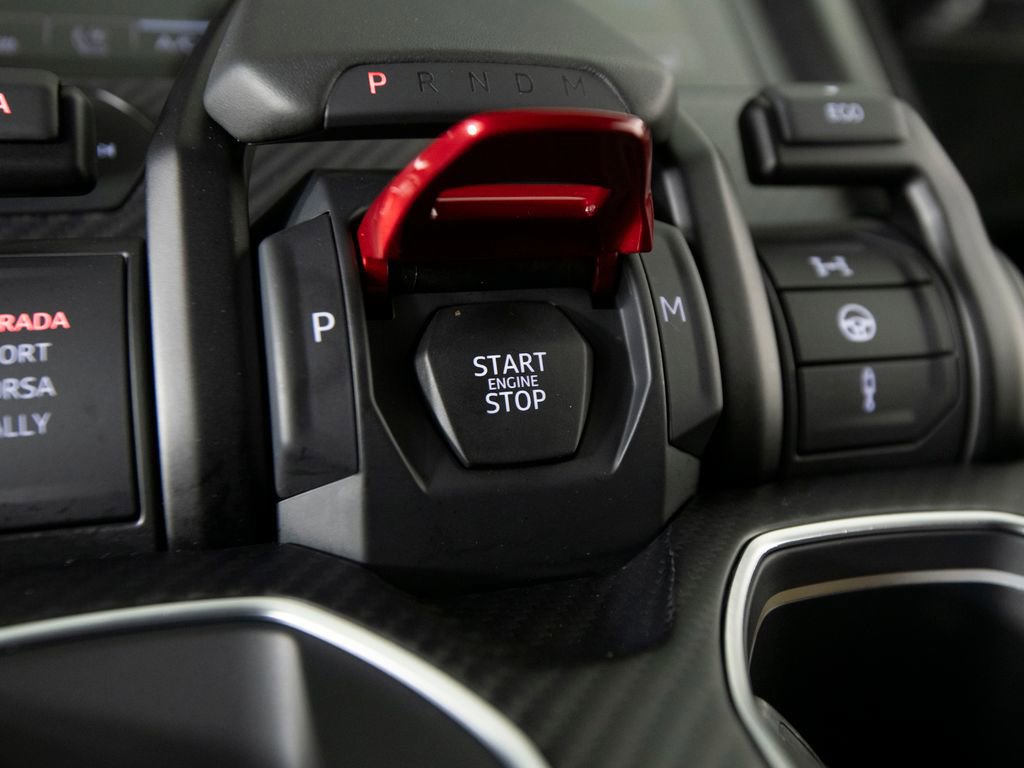 Used 2023 Lamborghini Urus Performante image 25