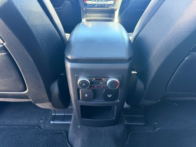 Used 2020 Ford Explorer Platinum w/ Premium Technology Package AWD/4WD image 21