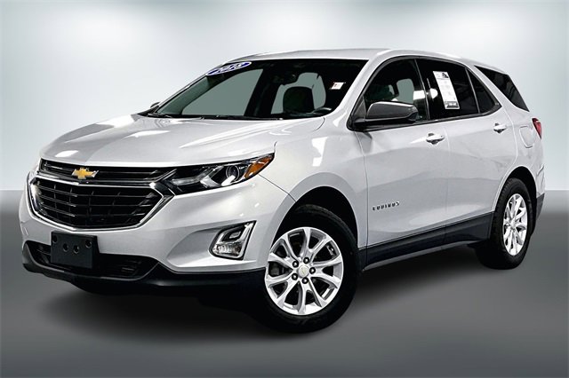 Used 2018 Chevrolet Equinox LS image 3