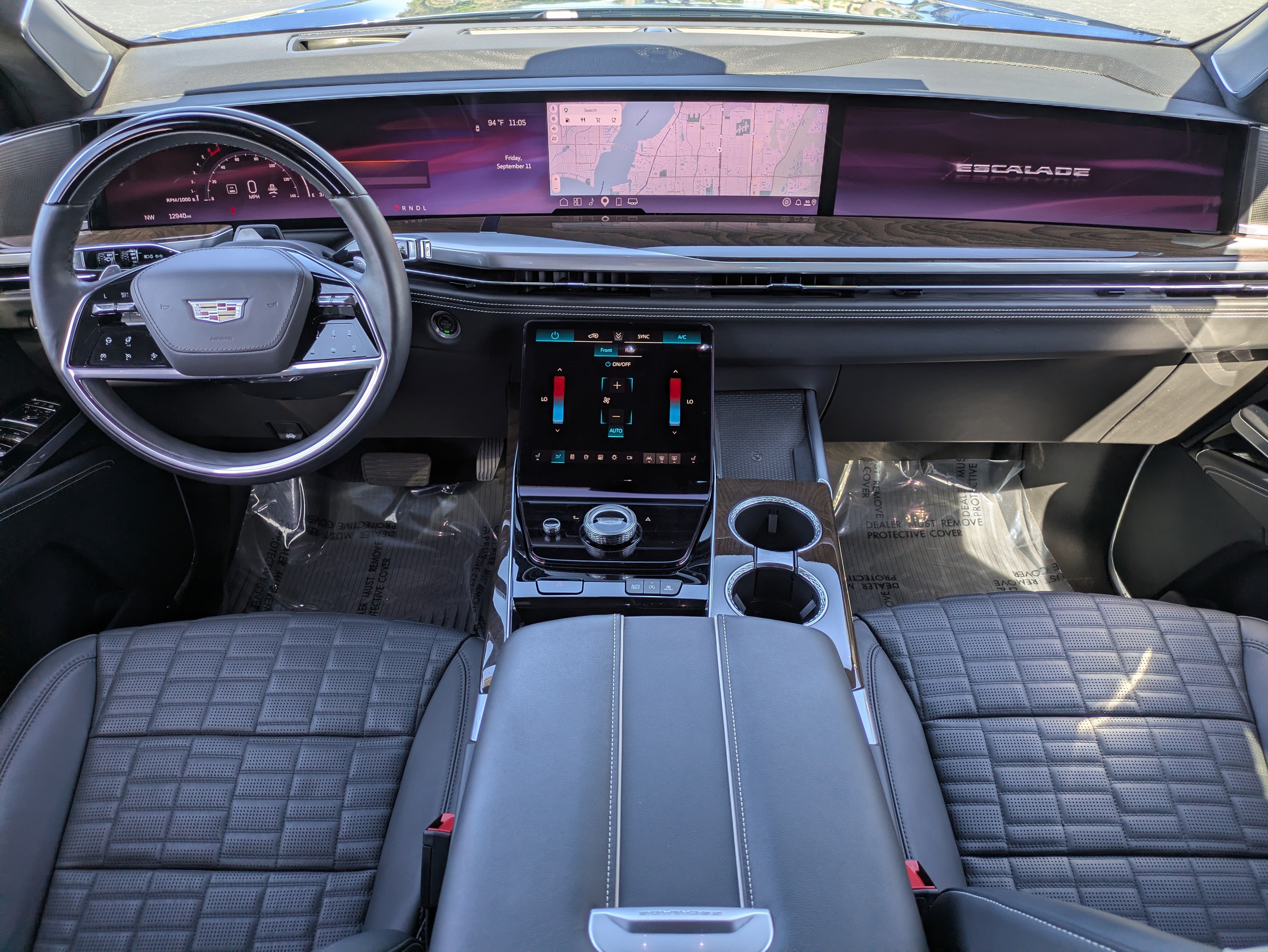 Certified 2025 Cadillac Escalade Sport Platinum w/ LPO, Floor Liner Package AWD/4WD image 15