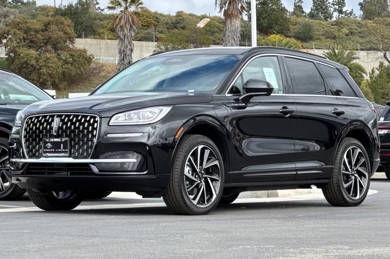 New 2025 Lincoln Corsair Grand Touring image 7