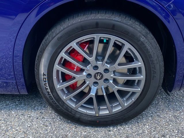 New 2024 Maserati Grecale GT image 12