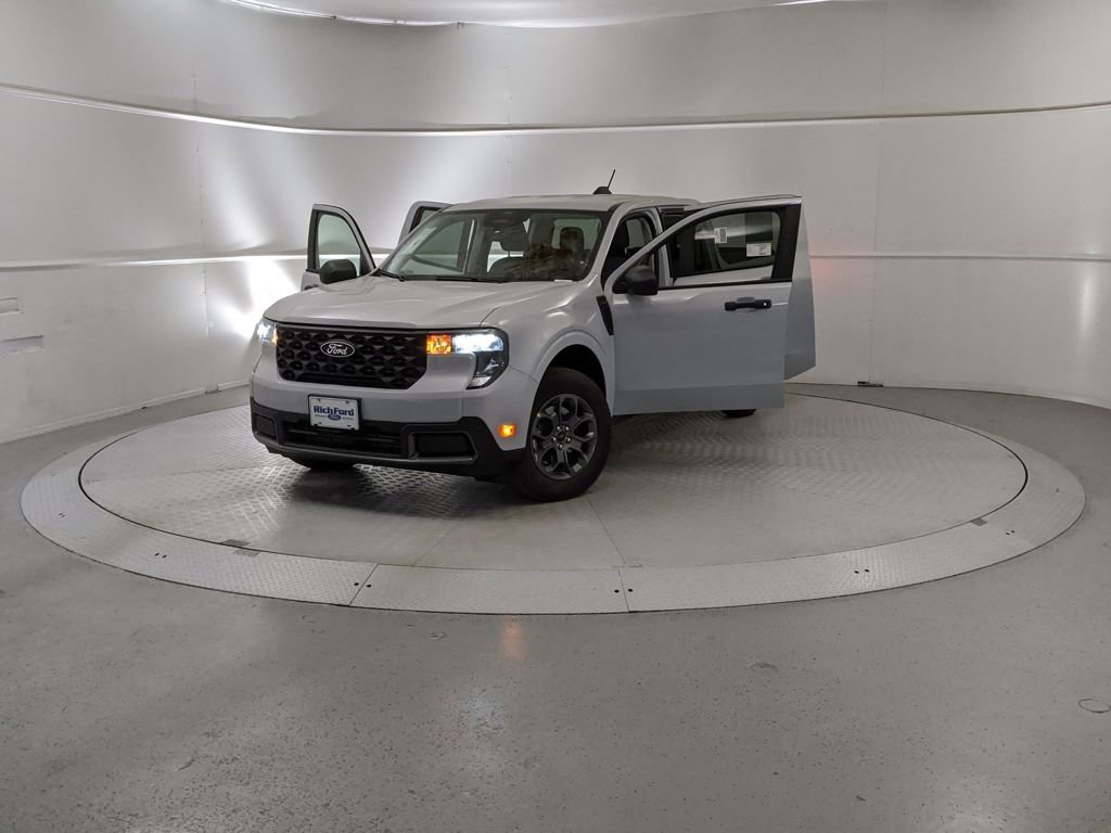 New 2026 Ford Maverick XLT image 24