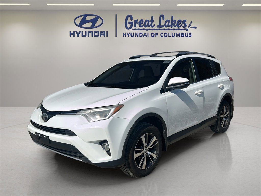 Used 2017 Toyota RAV4 XLE w/ Cargo Management Package image 1
