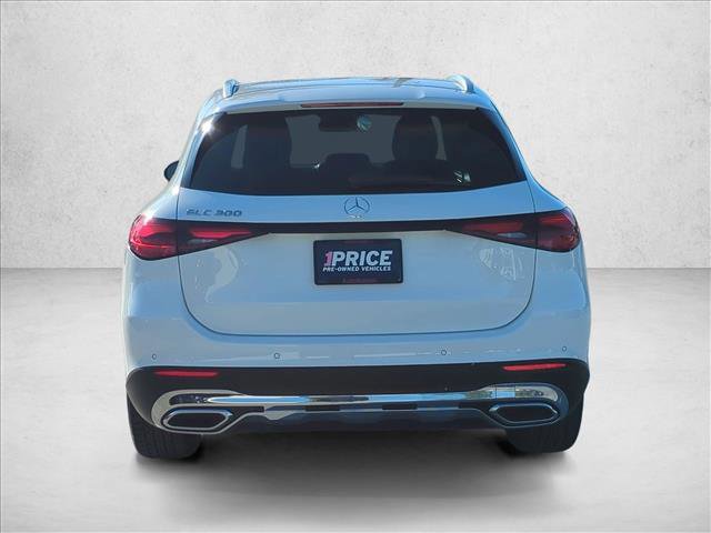 Used 2025 Mercedes-Benz GLC 300 image 7