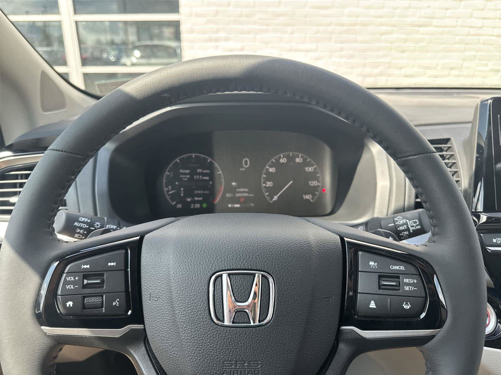 Used 2026 Honda Odyssey Touring image 18