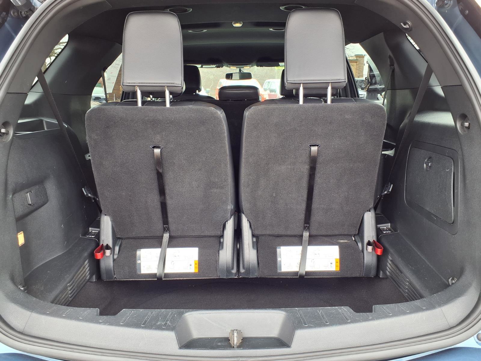 Used 2019 Ford Explorer XLT w/ Equipment Group 202A image 23