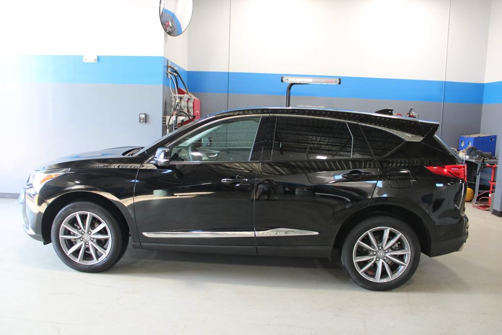 Used 2023 Acura RDX w/ Technology Package AWD/4WD image 10