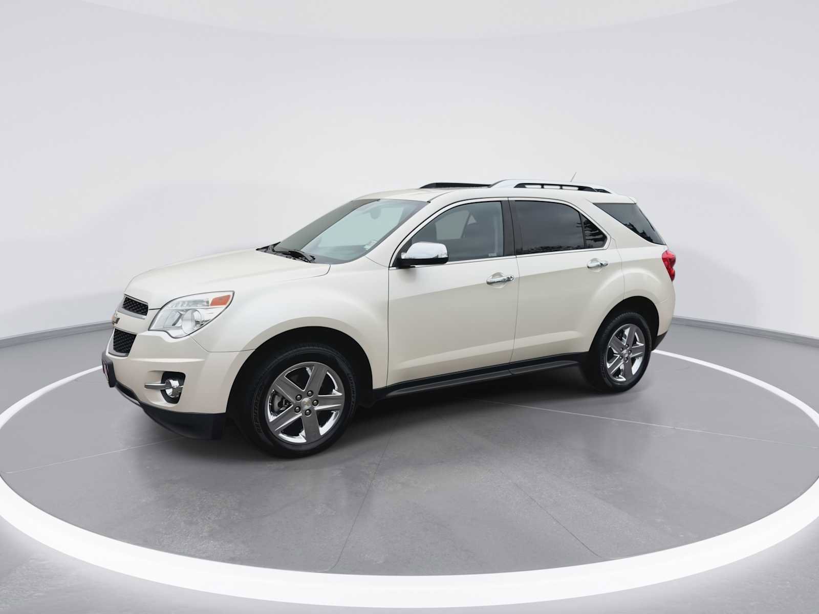 Used 2015 Chevrolet Equinox LTZ AWD/4WD image 4