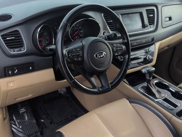 Used 2021 Kia Sedona EX image 11