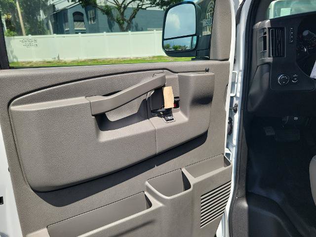 New 2026 Chevrolet Express 3500 Extended w/ Driver Convenience Package RWD image 17
