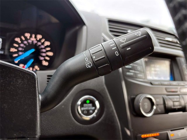 Used 2019 Ford Explorer XLT image 27