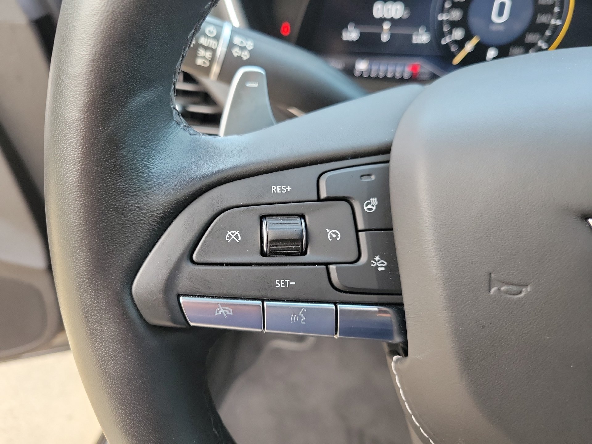 Used 2022 Cadillac CT5 V w/ Premium Package RWD image 33