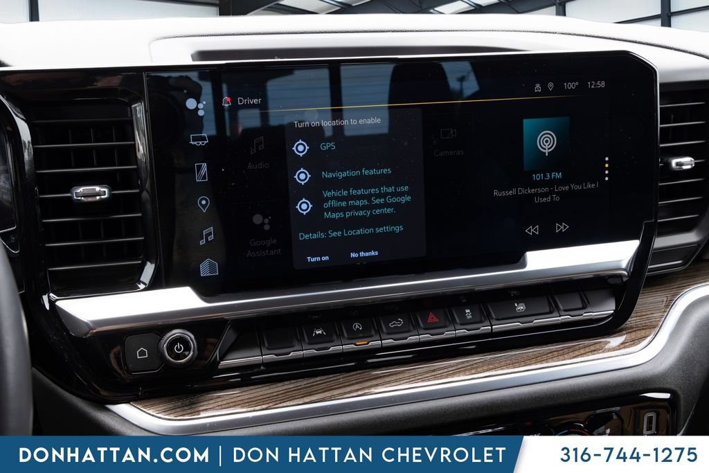 Used 2022 Chevrolet Silverado 1500 RST w/ Convenience Package II AWD/4WD image 8