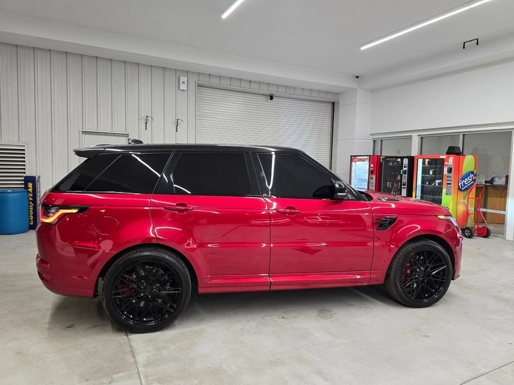 Used 2022 Land Rover Range Rover Sport SVR image 8