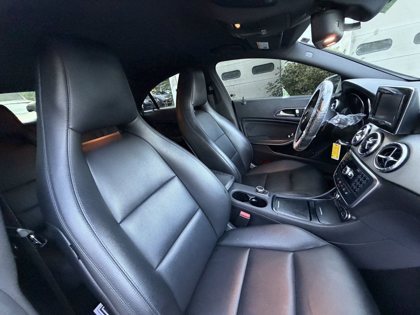 Used 2014 Mercedes-Benz CLA 250 image 40