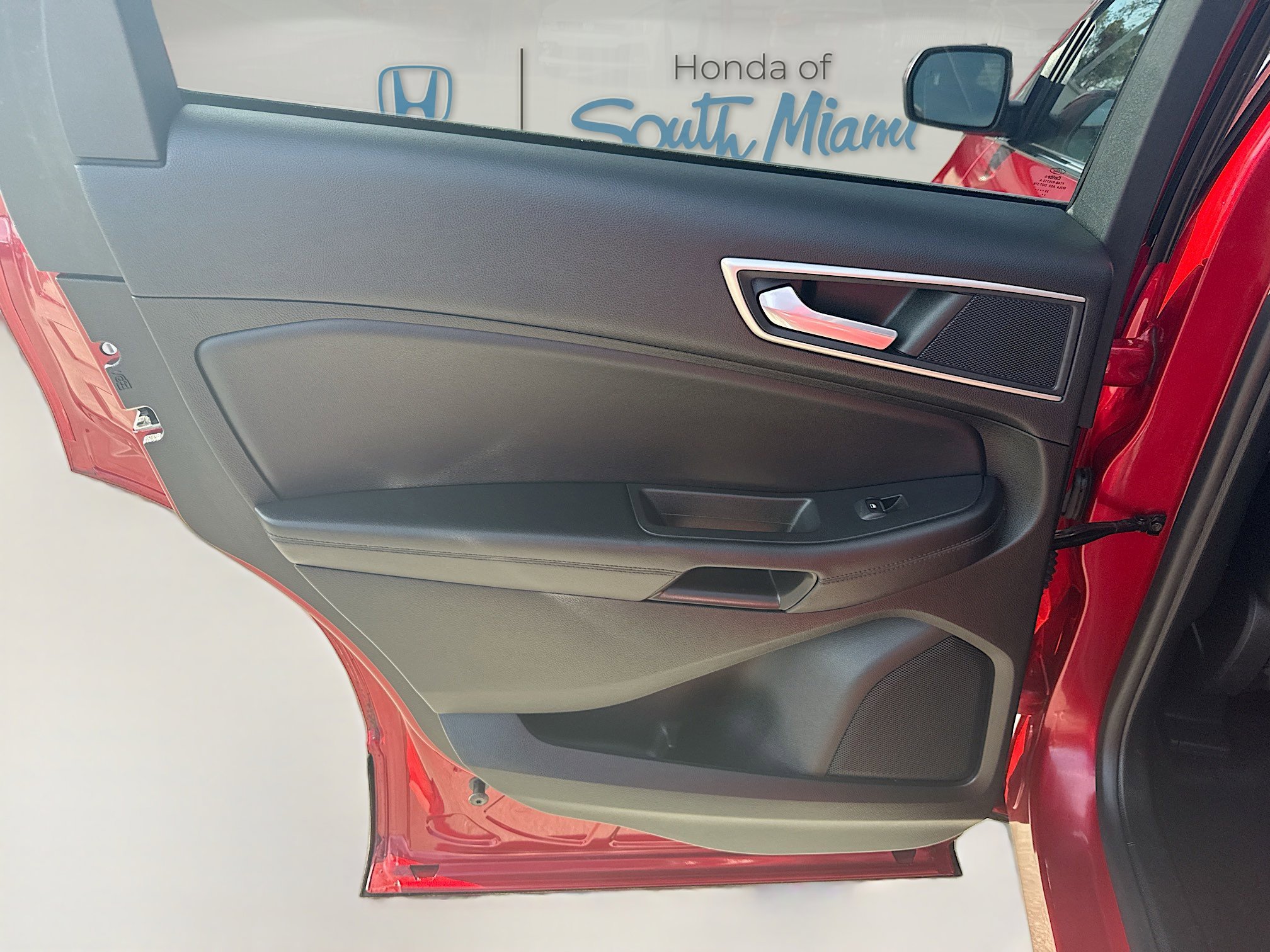 Used 2022 Ford Edge SEL w/ Convenience Package image 25