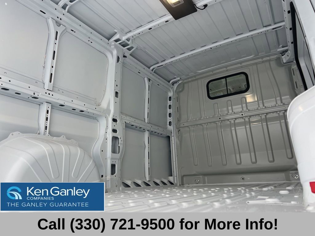 Used 2024 RAM ProMaster 3500 w/ Convenience Group image 43