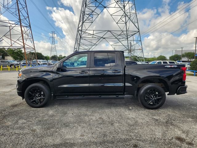 Used 2023 Chevrolet Silverado 1500 Custom AWD/4WD image 4