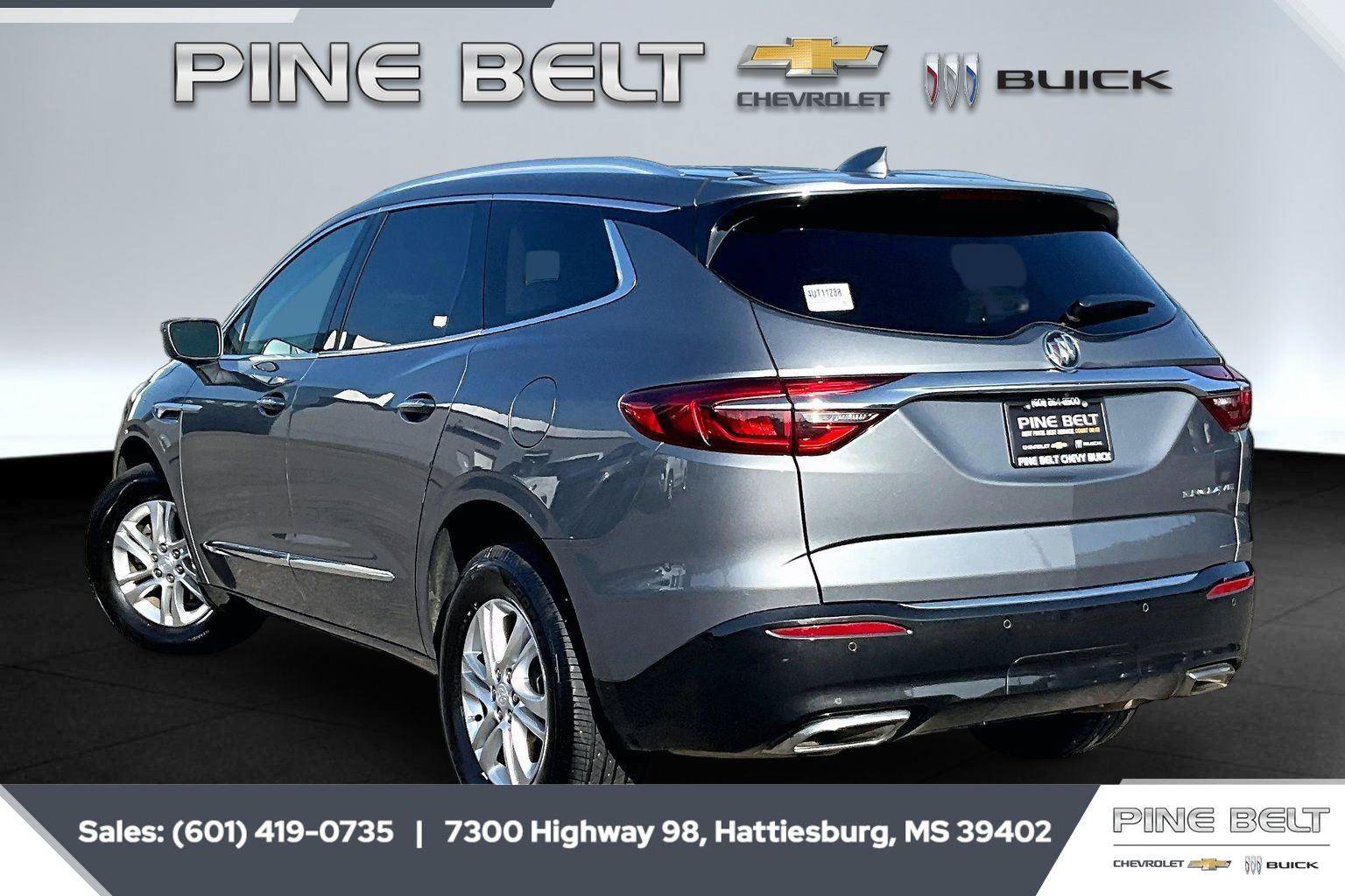 Used 2019 Buick Enclave Essence FWD image 2