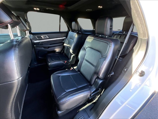 Used 2018 Ford Explorer Sport w/ Ford Safe & Smart Package image 28
